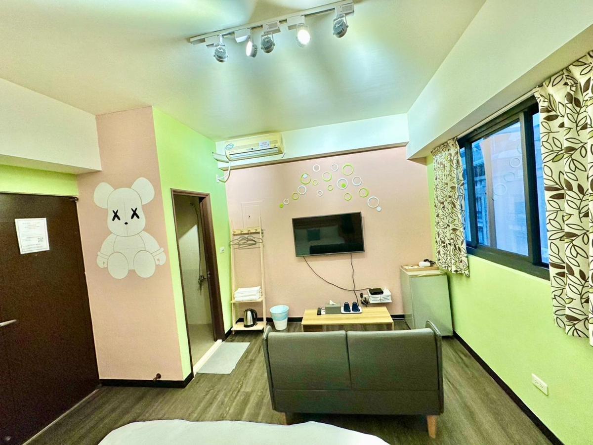 台中市一中北極熊アパートメント エクステリア 写真